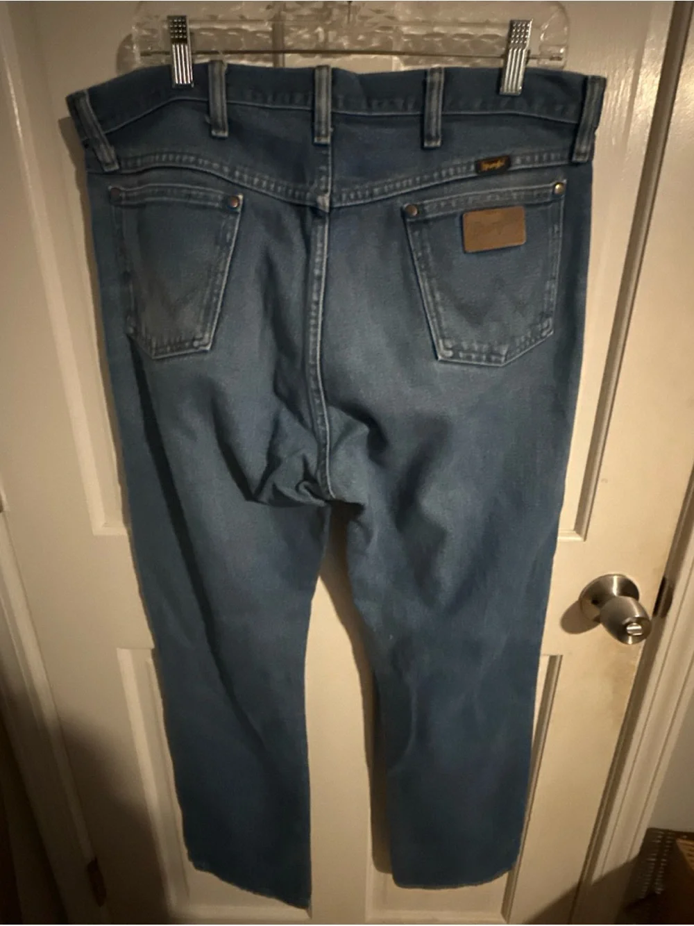Wrangler vintage 1990’s Men's Blue Washed Jeans - Classic Straight Fit